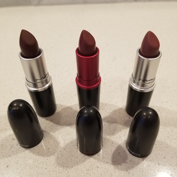 Mac Lipsticks - Picture 1 of 2